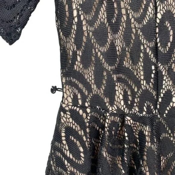 IZ BYER BLACK LACE OVERLAY CREAM POP FIT & FLARE OPEN BACK DRESS SIZE LARGE-EUC - Picture 4 of 7